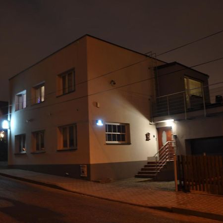 Bialy Dom - 2 Bedrooms كاتوفيتسه المظهر الخارجي الصورة