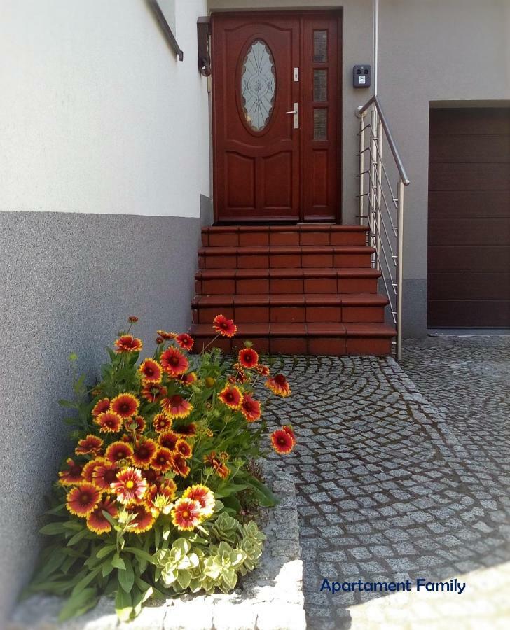 Bialy Dom - 2 Bedrooms كاتوفيتسه المظهر الخارجي الصورة